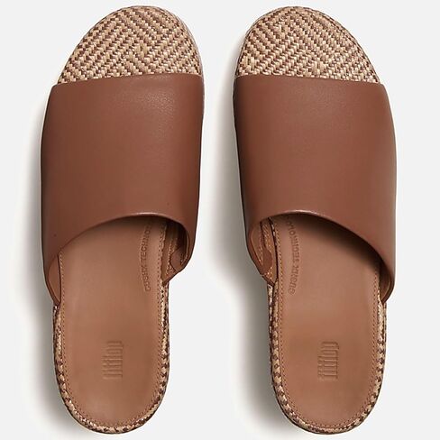 شبشب نسائي من FitFlop بكعب جلدي منسوج برسومات PLATFFORMS - صنادل ذات نعل ثابت مع راحة مبطنة ودعم للقوس in Kuwait