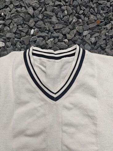 Men's Striped Cable Knit Sweater Vest V Neck Sleeveless Casual School Sweater Tops in Saudi Arabia