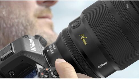 عدسة Nikon NIKKOR Z مقاس 135 مم وببؤرة f/1.8 S Plena (20123) + طقم مرشح + حافظة للغطاء + طقم تنظيف in Kuwait