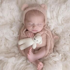 Newborn Photography Bear Hat Wrap, Newborn Photo Props Stretch Knit Blanket in Kuwait