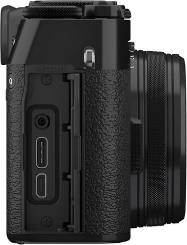 كاميرا Fujifilm X100VI الرقمية - أسود (متجددة) (الكاميرا + الحزمة الأساسية) in Kuwait