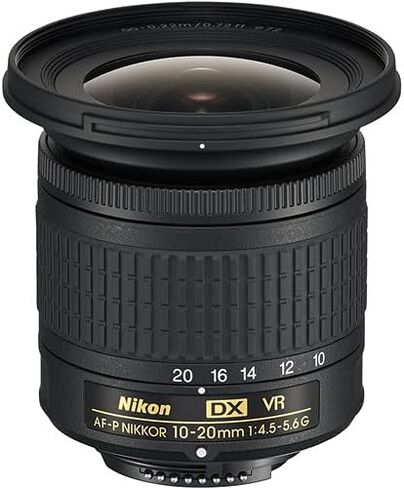 مجموعة عدسات Nikon AF-P DX NIKKOR مقاس 10-20 مم f/4.5-5.6G VR طراز الولايات المتحدة الأمريكية (20067) مع حافظة عدسة مبطنة + طقم مرشح ماكرو + فلاتر عدسات UV وCPL وFL + غطاء توليب + حافظة غطاء العدسة + طقم تنظيف العدسة in Kuwait
