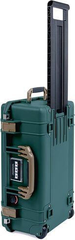 حقيبة Trekking Green Pelican 1535 Air مع مقابض ومزالج لأوساخ الصحراء الداكنة. تأتي فارغة ومع عجلات. in Kuwait