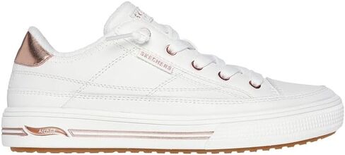حذاء Skechers النسائي ذو المقاس المناسب للقوس - يقود الطريق in Kuwait
