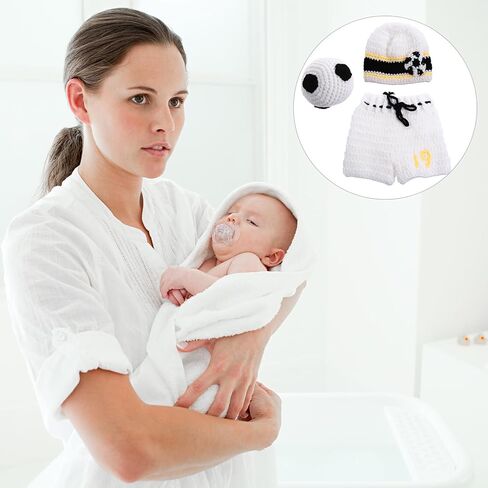 مجموعة أزياء كرة القدم للأولاد حديثي الولادة، قبعة شورت محبوكة يدويًا ودعائم تصوير كروية، مادة قطنية ناعمة، ملابس جميلة لالتقاط الصور لحديثي الولادة in Kuwait