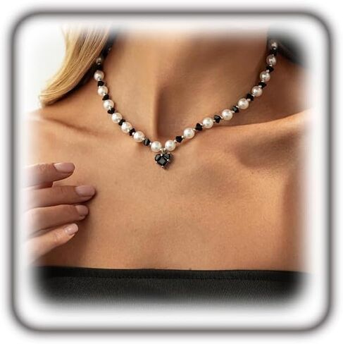 Dainty Pearl Heart Choker Necklace for Women Trendy Love Crystal Beaded Statement Necklace Adjustable Heart Birthday Jewelry Gift in Kuwait