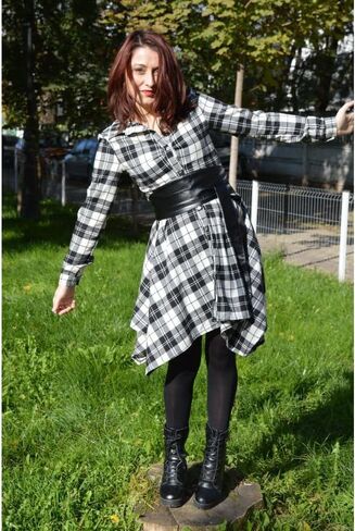 Gothic Women's Long Sleeve Dress Plaid Belt Dress Mid Length Dress Irregular Skirt Gothic Clothing(XXL,Red) in Saudi Arabia