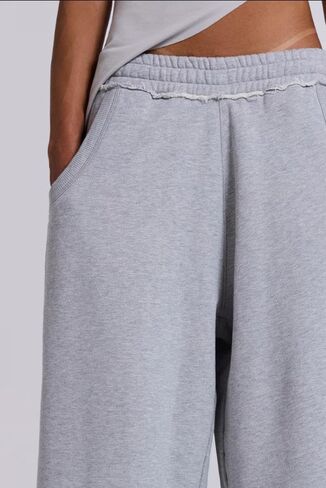 Giraropa المرأة اقتصاص Sweatpants مرونة الخصر فضفاض واسعة الساق كابري السراويل عارضة السراويل مع جيوب أسود/رمادي in Kuwait