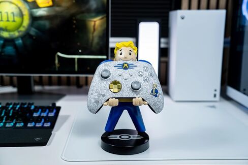 حامل وحدة التحكم Cableguys Fallout Vault Boy وحامل الهاتف - ملحقات إعداد الألعاب للمكتب وغرفة الألعاب، حامل وحدة التحكم المتوافق مع أجهزة Xbox وPlayStation ومعظم وحدات التحكم في الألعاب القياسية in Kuwait