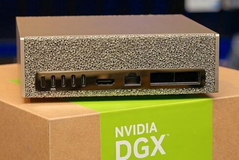 NVIDIA DGX Spark™ 2 Pack مع حزمة الكابل - كمبيوتر سطح المكتب العملاق الشخصي AI - سطح المكتب GB10 Grace Blackwell Chip in Kuwait