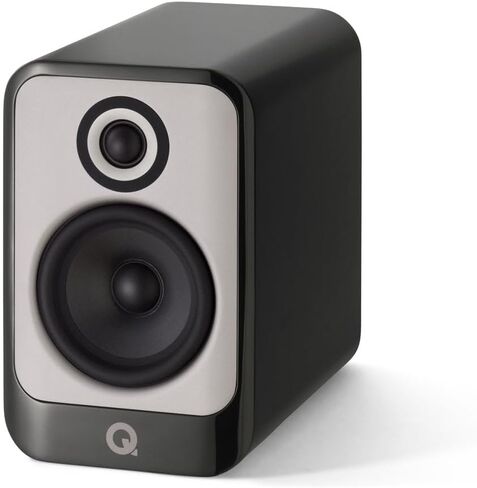 Q Acoustics Q Concept 30 زوج من مكبرات الصوت السلبية على رف الكتب باللون الفضي اللامع - 5 بوصات متوسطة / باس سائق، مكبر صوت 0.9 بوصة - مكبرات صوت سلبية لنظام الصوت المحيطي للمسرح المنزلي in Kuwait