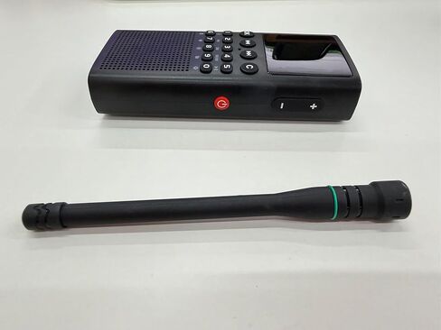 CHOYONG WT2 Network Walkie Talkie، راديو طويل المدى ثنائي الاتجاه مع استقبال FM/AM/SW، اتصال مجموعة WiFi/4G POC، بحث صوتي GPT، بطارية قابلة للشحن 2500 مللي أمبير في الساعة، أسود in Kuwait