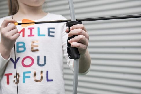 Bear Archery Wizard Youth Bow Set Includes Arrows Recommended for Ages 5 to 10 (Right Hand/Left Hand) in Saudi Arabia