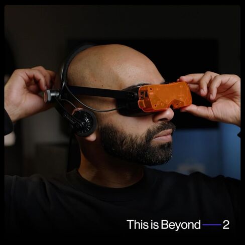 Beyond 2e: سماعة رأس للكمبيوتر الشخصي خفيفة الوزن للغاية (108 جرام)، شاشات Micro-OLED، دقة 2560 × 2560 لكل عين، 116 مجال رؤية، تتبع العين وDFR، تشغيل ألعاب الواقع الافتراضي على الكمبيوتر، ومحاكاة الطيران والسباق in Kuwait