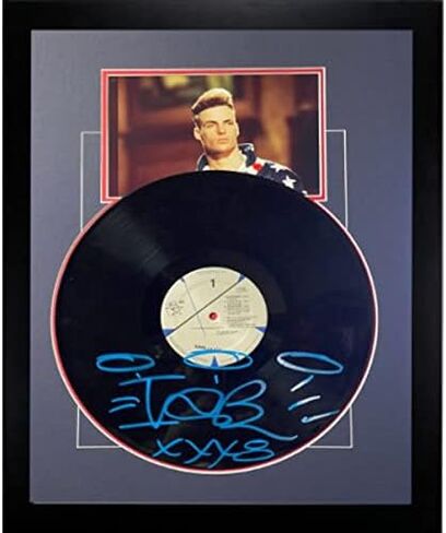 Athlon Sports CTBL-f30863 16 x 20 in. Vanilla Ice Signed 1990 Ice Ice Baby Album Cover 6 x 8 in. Framed Photo - JSA - PP75244 in Saudi Arabia