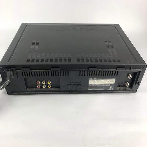 Sony SLV-675HF Video Cassette Recorder Player VCR w/ Hi Fi Stereo (Renewed) in Saudi Arabia