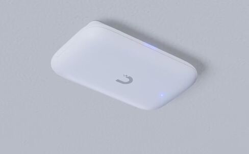 Ubiquiti UniFi Swiss Army Knife Ultra Access Point (المملكة المتحدة-Ultra-US) in Kuwait