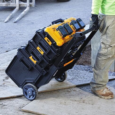 DeWalt DCB104 Battery 4 Inputs 10.8/12V/18V/54/8Ah in Saudi Arabia