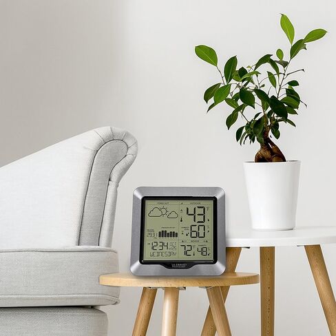 La Crosse Technology Advanced Wireless Weather Station: Dynamic Icons, Barometric Pressure, Atomic Time, Temperature/Humidity Gauge, Recording, Stylish Display, Fast Reception & Long Range (330 Feet) in Saudi Arabia