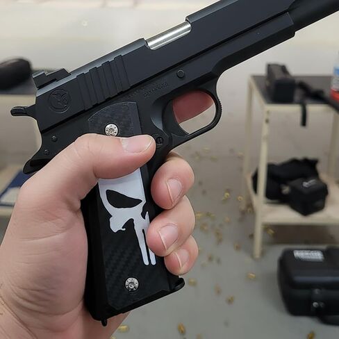 مقابض 1911 كاملة الحجم لكولت، كيمبر، سبرينغفيلد، ريمنجتون، جزيرة روك - جمجمة عقابية من ألياف الكربون المصنوعة من النايلون المخطط النمر، ملاءمة كلاسيكية ناعمة لنماذج الحكومة والقائد in Saudi Arabia
