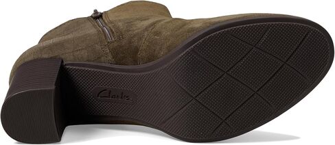 حذاء نسائي من Clarks بتصميم Bayla Rose in Saudi Arabia