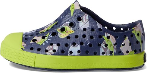 Jefferson Star Wars Print Slip-On Sneakers for Toddlers – Closed Round Toe – Synthetic Upper in Saudi Arabia