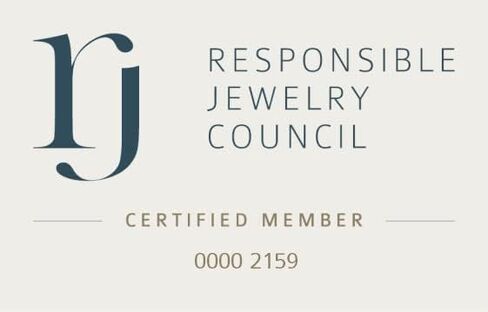 Lucchetta - 14 kt Yellow Gold Small SeaShell Jewelry - Charm Symbol of Life and Prosperity, 14k Charms for Bracelets Necklaces, Womens Girls, XD4817-SC55, Precious Metal in Kuwait