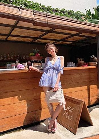 حقيبة شاطئ صيفية بشرابة بلون سادة، حقيبة يد مضفرة للنساء، حقيبة عشبية منسوجة للسفر والاستخدام اليومي in Kuwait