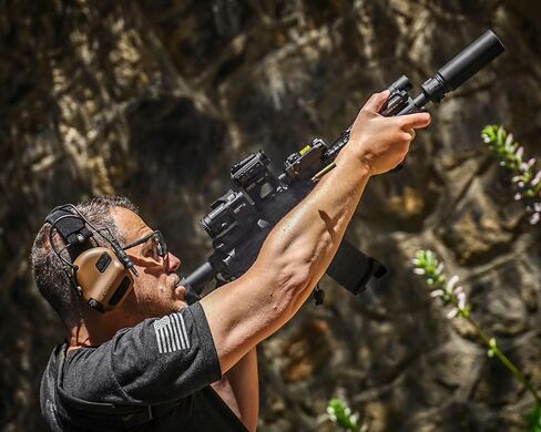 EARMOR M32 PLUS Upgrade Tactical Headset With MIC And U-174 Connector, Range Shooting Ear Protection Electronic Earmuffs in Saudi Arabia