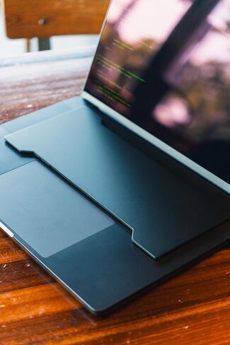 إصدار Wabi Sabi - جسر لوحة المفاتيح لجهاز MacBook Pro وAir، حامل كمبيوتر محمول من الألومنيوم باللون الأسود غير اللامع للوحات المفاتيح الميكانيكية الخارجية، لمسة نهائية قابلة للضبط، يناسب موديلات 13 و14 و15 و16 بوصة - أسود سبج in Saudi Arabia