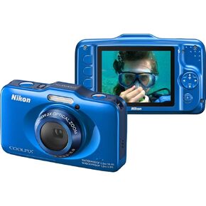 كاميرا نيكون COOLPIX S31 رقمية مقاومة للماء بدقة 10.1 ميجابكسل مع فيديو عالي الدقة 720 بكسل (أزرق) in Kuwait