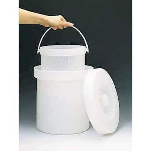 Heavy-Duty HDPE Crock with Cover, 3 gal; 1/Pk in Saudi Arabia