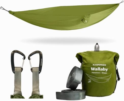 أرجوحة Kammok Wallaby خفيفة الوزن مع الأشرطة - أرجوحة محمولة للفناء الخلفي أو الحديقة أو التخييم أو الحرم الجامعي أو الباحة أو المشي لمسافات طويلة - مصممة للاستخدام اليومي - نايلون متين مانع للتمزق، إعداد سهل - سرخس أخضر in Kuwait