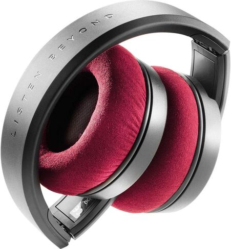 Focal Listen Professional Closed-Back Studio Circul-aural Headphones Bundle with Xuma 5-Way Headphone Splitter and Auray Headphones Holder in Saudi Arabia