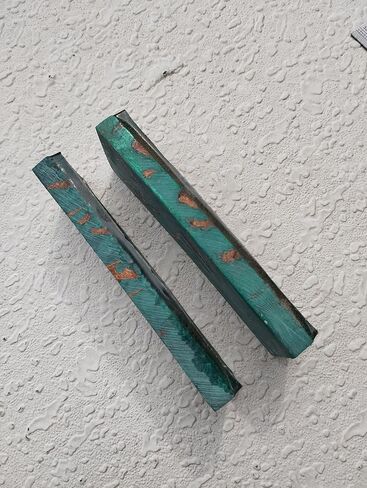 مقياس مقبض السكين مصنوع يدويًا بشكل شخصي، موازين مقبض مخروط الصنوبر والزبيب، صناعة السكاكين بنفسك، ملحقات السكاكين، معبأة كهدية. أخضر in Kuwait