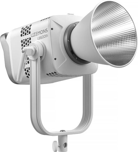 Godox Litemons 620W ثنائي اللون LED Monolight (أبيض)، 2800–6500K، CRI/TLCI 98، NFC والتحكم في التطبيقات، DMX، حامل Bowens، يتضمن عاكس (LE600BiBLK) in Kuwait