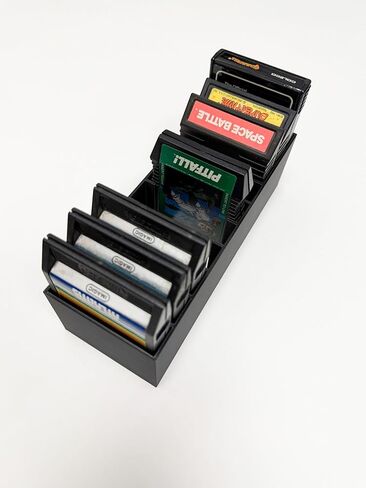 شاشة عرض منظم لألعاب الفيديو مثبتة على الحائط متوافقة مع خراطيش Intellivision، باللون الأسود، تحمل 10 خراطيش، مجموعة من 3 in Saudi Arabia