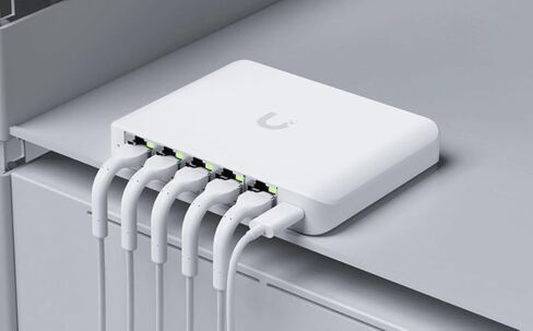 Switch UBIQUITI USW-Flex-2.5G-5 UNIFI Switch Flex 2.5GB in Saudi Arabia