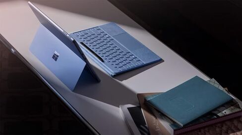 Microsoft Type Cover Surface Pro 7/6/5/4/3, 12.3 inch, Ultra-Slim Wireless Tablet Keyboard with Multi Touchpad, Blue with Backlit (Renewed) in Saudi Arabia