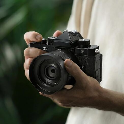 غطاء عدسة معدني للكاميرا لكاميرا Nikon Nikkor Z 40 مم F2، Z 28 مم f/2.8، Z 28 مم f/2.8 عدسة متوافقة مع مرشحات الأشعة فوق البنفسجية مقاس 52 مم (أسود) in Kuwait