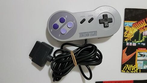 وحدة تحكم سوبر نينتندو SNES أصلية قابلة للتحصيل، لوحة ألعاب SNS-005 in Kuwait