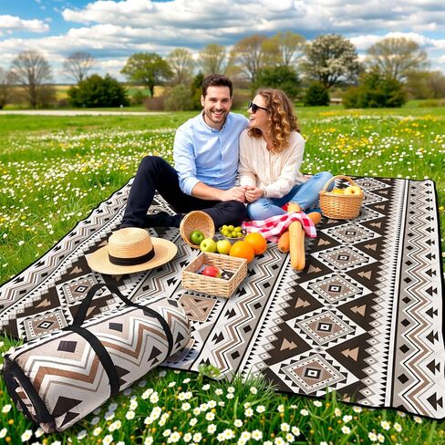 SAMSIER Large Outdoor Picnic Blankets Waterproof Foldable, Beach Blanket Sandproof Portable, Picnic Mat Washable for Camping (80"×80", Thickened) in Saudi Arabia