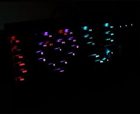 HUO JI E-Yooso Z-77 RGB Mechanical Gaming Keyboard, Programmable RGB Backlit, Blue Switches,Wrist Rest, 104 Keys Anti Ghosting, White in Saudi Arabia