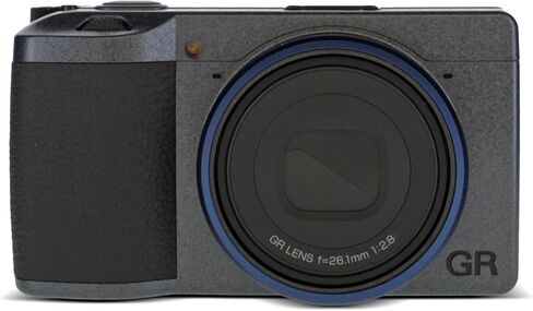 كاميرا Ricoh GR IIIx Urban Edition الرقمية (01158) تتضمن الحزمة: بطاقة ذاكرة سعة 64 جيجابايت، وقارئ بطاقات، ومحفظة بطاقات، وحقيبة كاميرا، ومجموعة تنظيف كاملة، وقبضة يد مرنة in Saudi Arabia