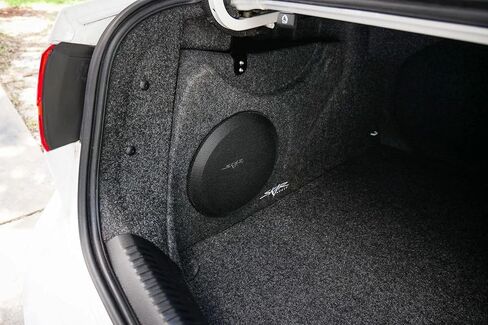 حاوية مضخم صوت Skar Audio فردية مقاس 10 بوصات متوافقة مع سيارات فولكس فاجن جيتا 2011-2018 in Kuwait