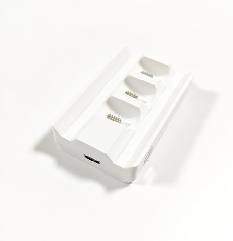Portable 3 in 1 Charger for Pico 4/Pico 4 Pro/Pico 4 Ultra VR Motion Tracker Charging Dock Base Stand 3D Printing Accessory in Saudi Arabia