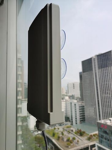 جهاز توجيه الوصول اللاسلكي الثابت TITAN 5100 5G CPE، داخلي/خارجي، اتصال عالي السرعة يصل إلى 3.6 جيجابت في الثانية، حامل على النافذة/الجدار/العمود، الناقل مفتوح (متجدد) in Saudi Arabia