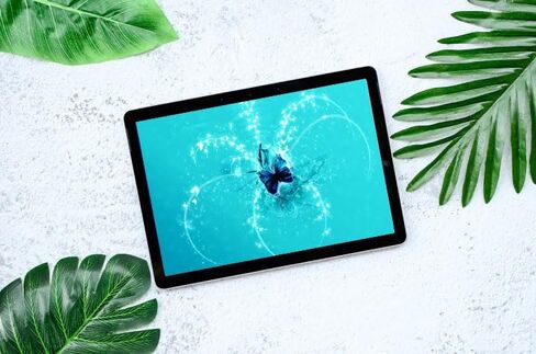Microsoft Touchscreen Tablet PC Surface Go 2, Intel Core M3-8100Y, 8GB RAM, 128GB SSD, 10.5in FHD (1920×1080) Windows 11 Laptop, Mini-Displayport (Renewed) in Saudi Arabia