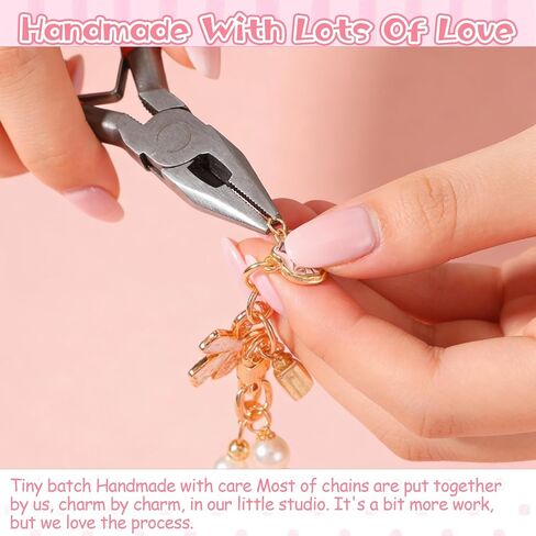 Charm Chains Set Cute Phone Charm Chains Bracelets Accessories Aesthetic Phones Bracelets with Type-C Butterfly Bow Dust Plug for Reader Book Lovers E-Reader Phone Bag Decor Camera in Kuwait