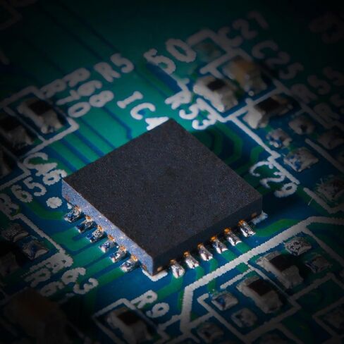 التوصيل والتشغيل من USB إلى محول 3.5 ملم، بطاقة صوت ستيريو خارجية USB للميكروفون الاحترافي وسماعة الرأس تستخدم المحول الخارجي in Kuwait